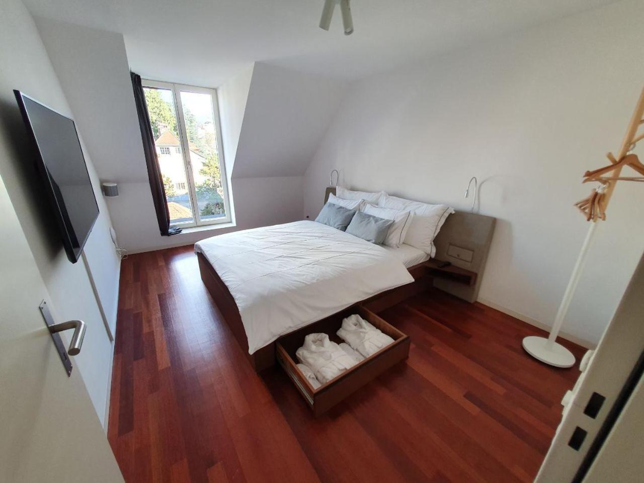 Lucerne Lake View Apartments Room photo